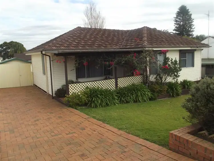 25 Day Street, Lake Illawarra NSW 2528