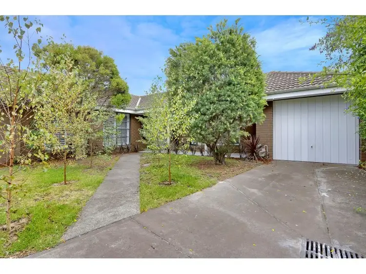 4/4 Marine Avenue, Mornington VIC 3931
