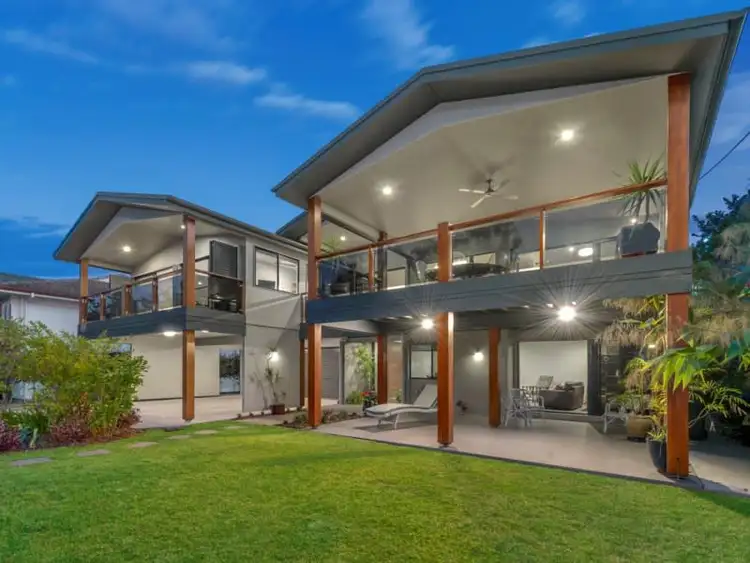 39 Nadine Street, Graceville QLD 4075