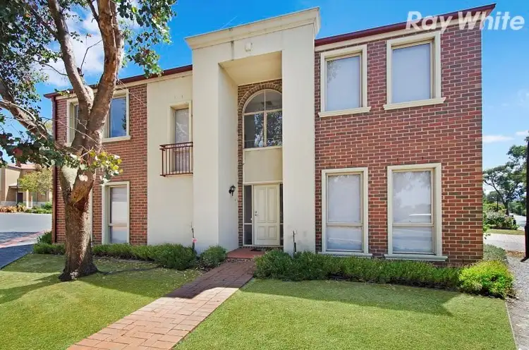 2 Watling Grove, Ferntree Gully VIC 3156