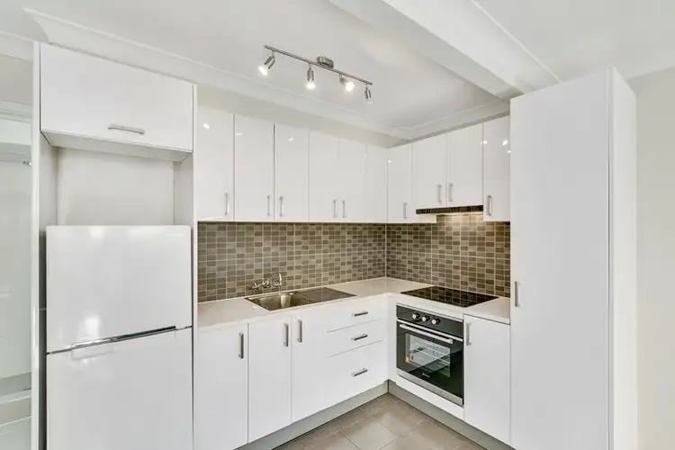 1/194 High Street, Southport QLD 4215