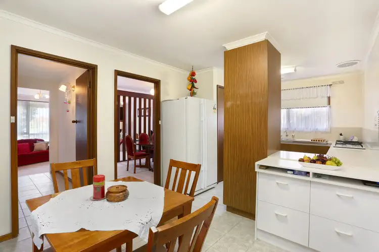 Sixth view of Homely house listing, 3 Debra Court, Lalor VIC 3075