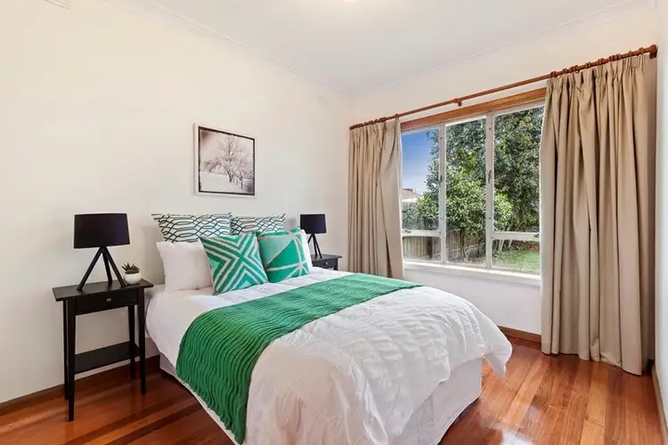 Fifth view of Homely house listing, 1 Rhonda Court, Moorabbin VIC 3189