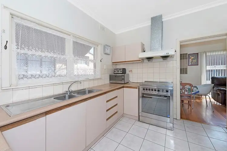Fifth view of Homely house listing, 154 Broadway, Reservoir VIC 3073
