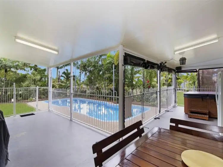 13 Loriston Road, Mount Low QLD 4818