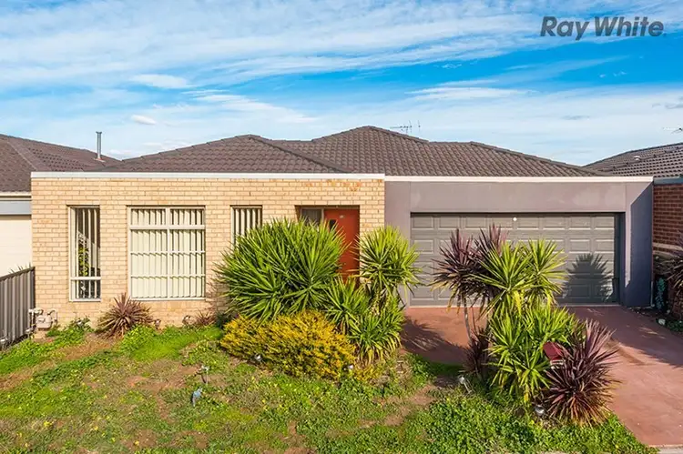 Second view of Homely house listing, 19 Pendragon Crescent, Derrimut VIC 3030