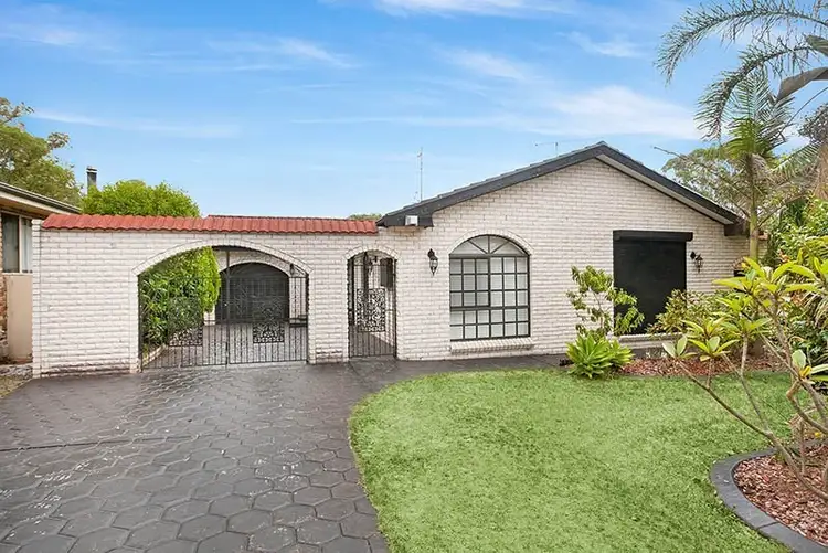 16 Premier Drive UNDER CONTRACT, Albion Park NSW 2527