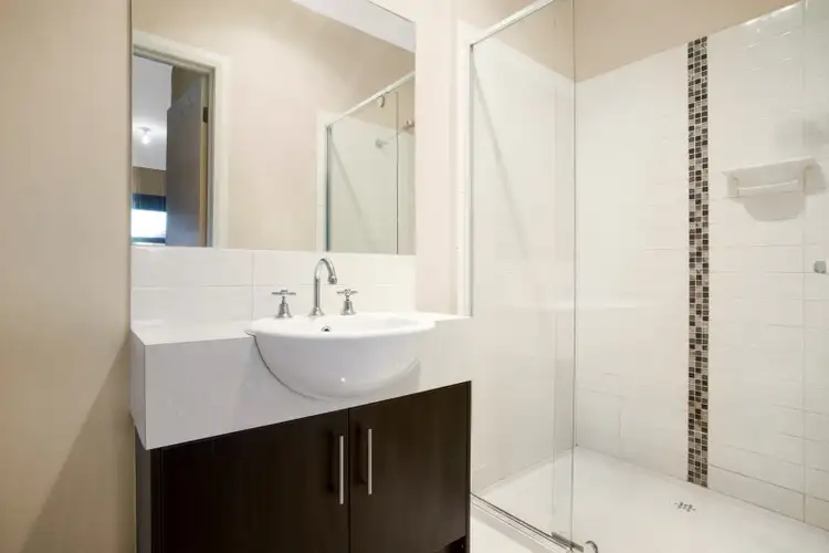 Seventh view of Homely house listing, 17 Jirrahlinga Terrace, Craigieburn VIC 3064