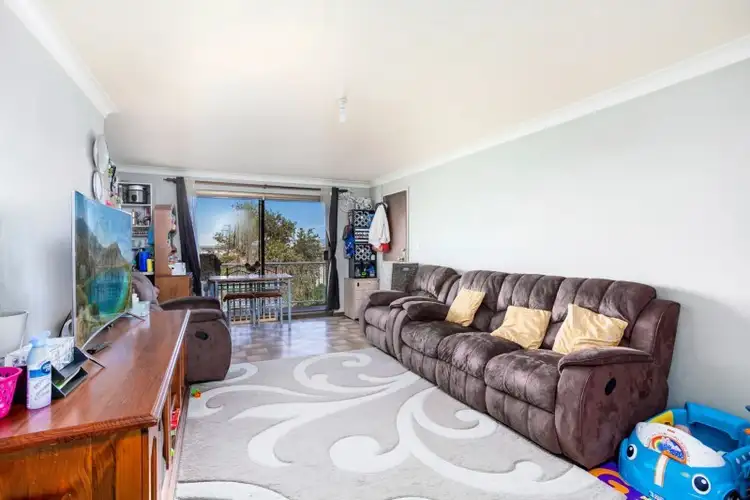 Second view of Homely unit listing, Unit 4/15 Melinda Grove, Lake Heights NSW 2502