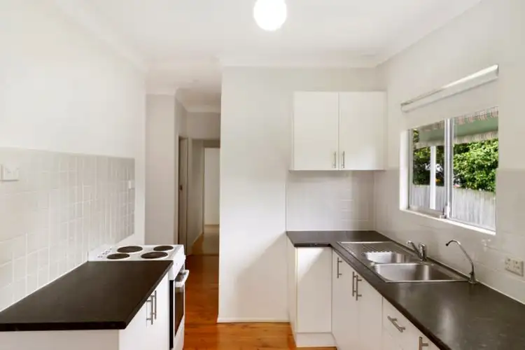 Second view of Homely house listing, 10 Tania Drive, Point Clare NSW 2250