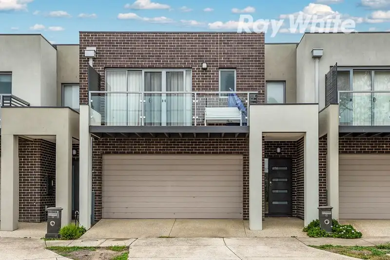 Main view of Homely townhouse listing, 13 Highgate Hill, Epping VIC 3076