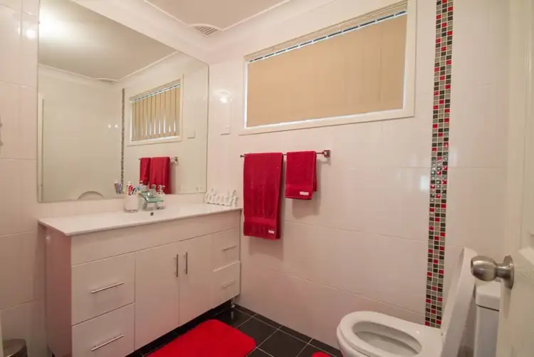 Fourth view of Homely house listing, 4 Perrumba Place, Bradbury NSW 2560