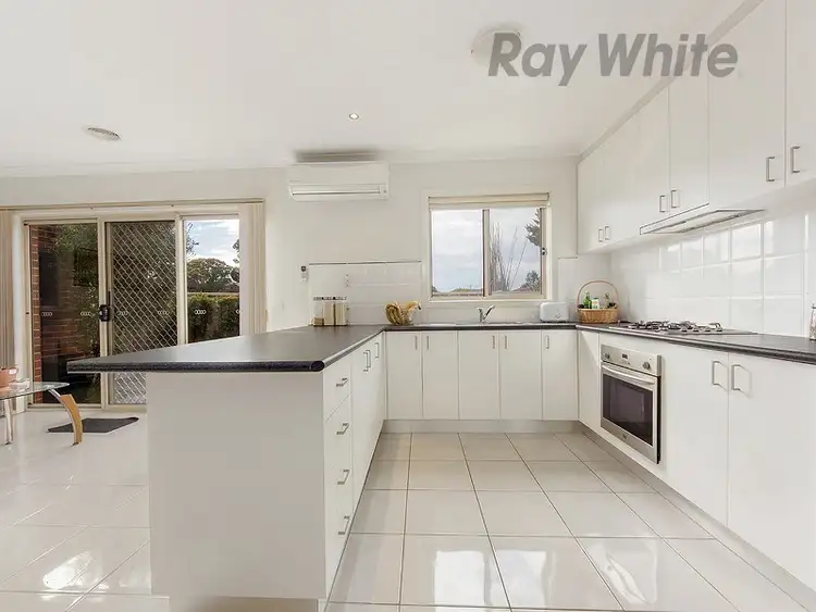 Fourth view of Homely unit listing, 4/2 Bernbanks Avenue, St Albans VIC 3021