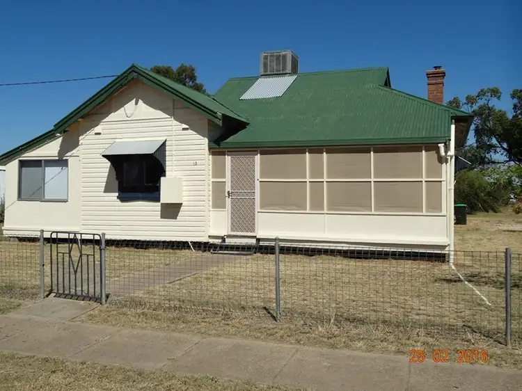 13 Bishop, Boomi NSW 2405