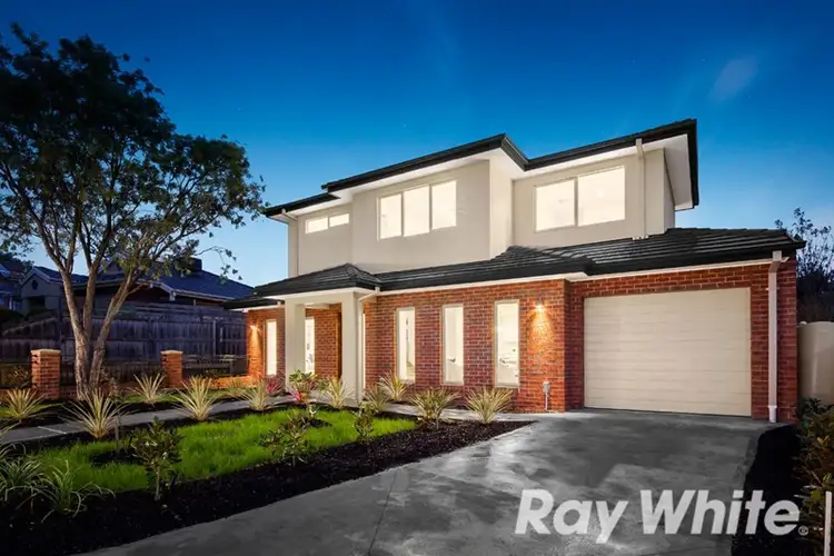 1/11 Greenwood Street, Burwood VIC 3125