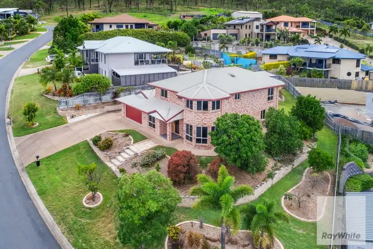 16 Woodford Way, Norman Gardens QLD 4701