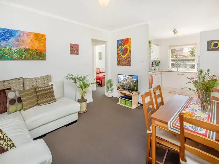 Main view of Homely unit listing, 2/49 Lockerbie Street, Kangaroo Point QLD 4169