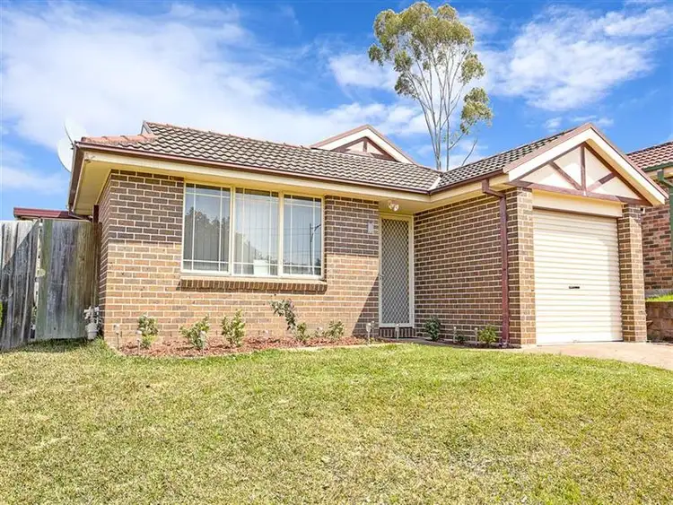 5 Rosea Place, Glenmore Park NSW 2745
