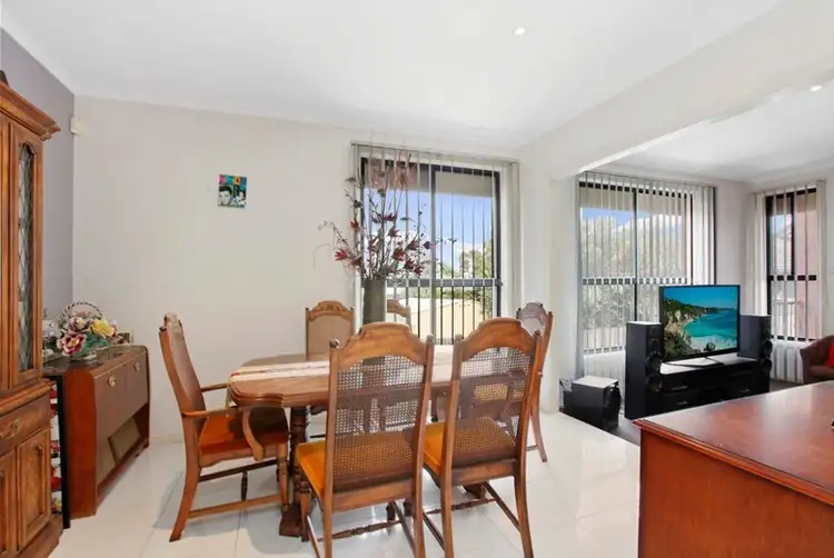 Fifth view of Homely house listing, 5 Hardiman Court, Mill Park VIC 3082