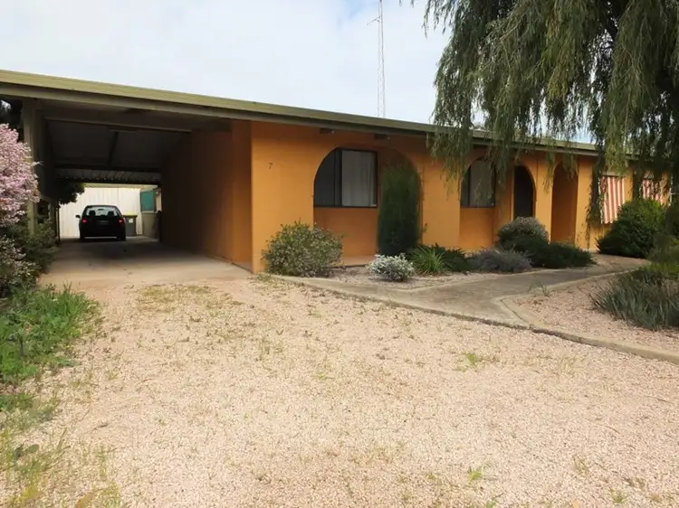 7 Martin Street, Moonta Bay SA 5558