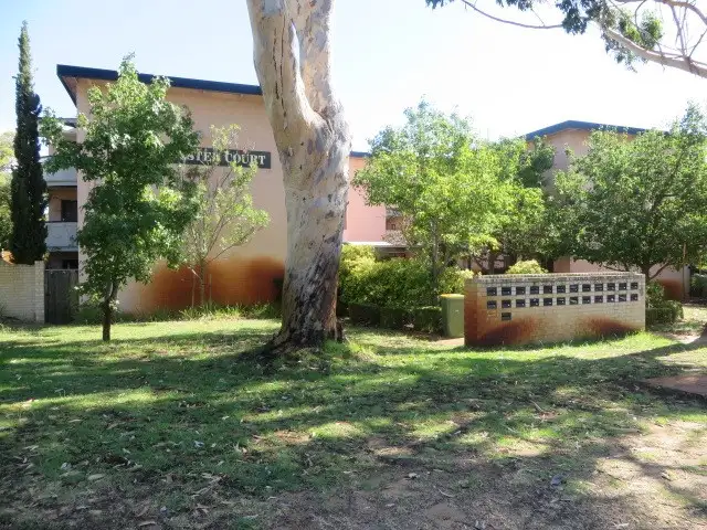 Main view of Homely house listing, 21/4 Canham Way, Orelia WA 6167