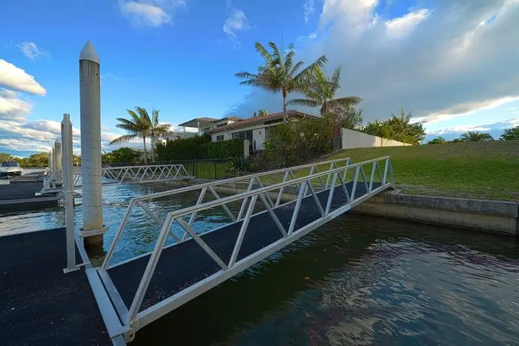 6196 Bolsena Circuit, Hope Island QLD 4212