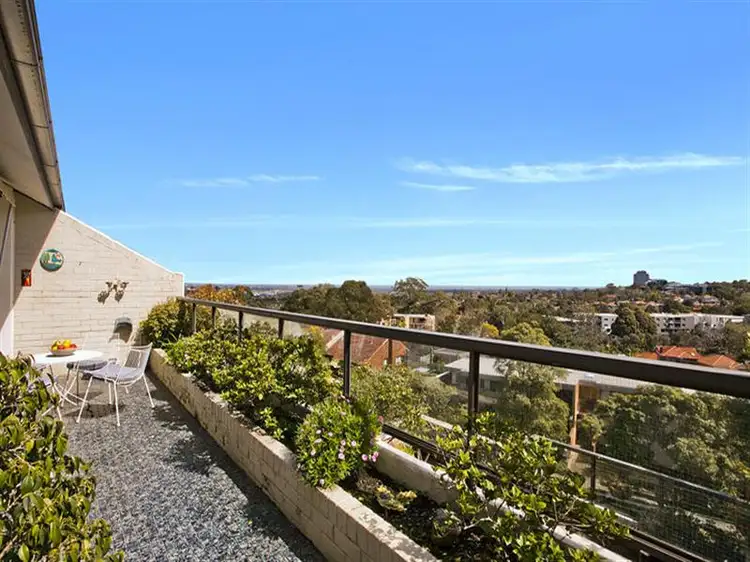 13/2 Lamont Street, Wollstonecraft NSW 2065