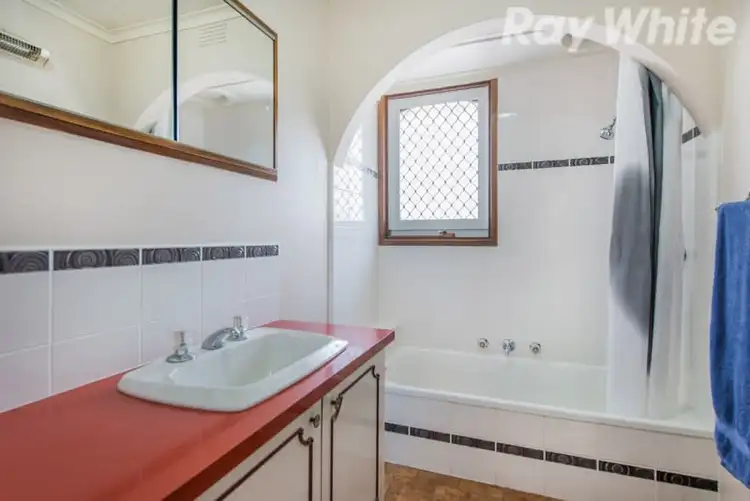 Fifth view of Homely house listing, 124 Dorset Road, Boronia VIC 3155