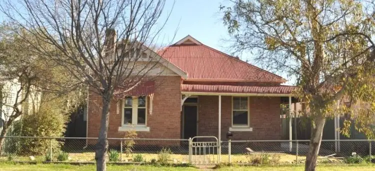 113 Thompson Street, Cootamundra NSW 2590