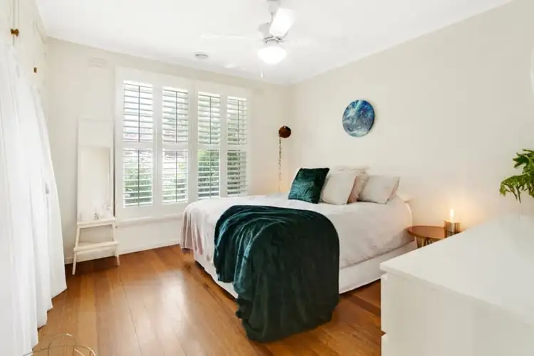 Sixth view of Homely house listing, 2 Pericoe Street, Frankston VIC 3199