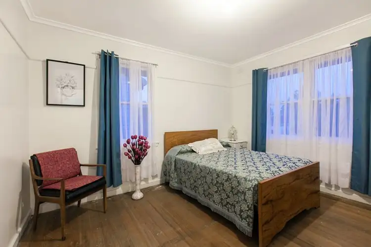Seventh view of Homely house listing, 6 Winter Crescent, Reservoir VIC 3073