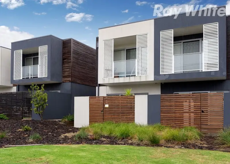 Main view of Homely townhouse listing, 6 Silverash Drive, Bundoora VIC 3083