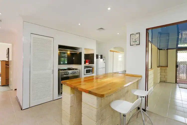 Seventh view of Homely house listing, 6 Harvey Close, Gosnells WA 6110