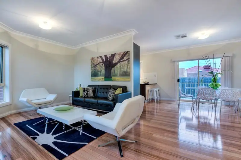 Main view of Homely unit listing, 2/143 Rathcown Road, Reservoir VIC 3073