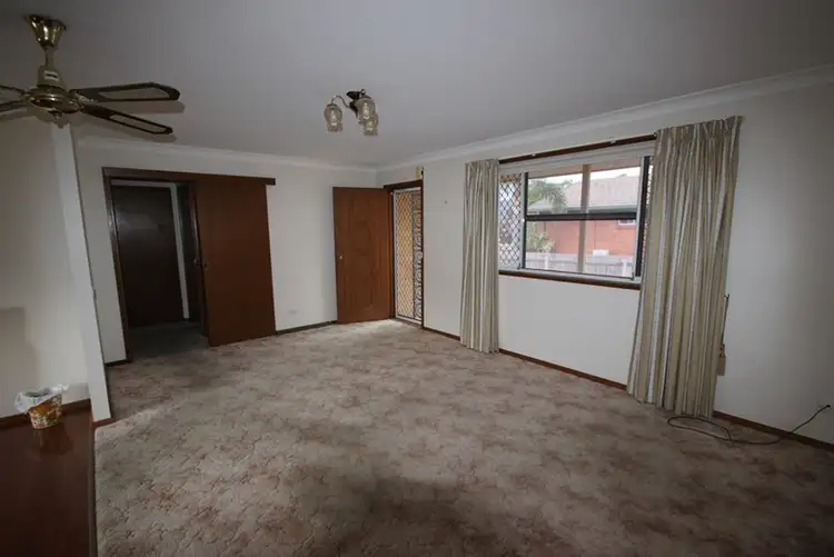 Third view of Homely unit listing, 1/53 Susanne Street, Tamworth NSW 2340