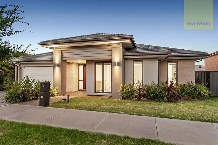 Main view of Homely house listing, 18 Baronial Way, Craigieburn VIC 3064