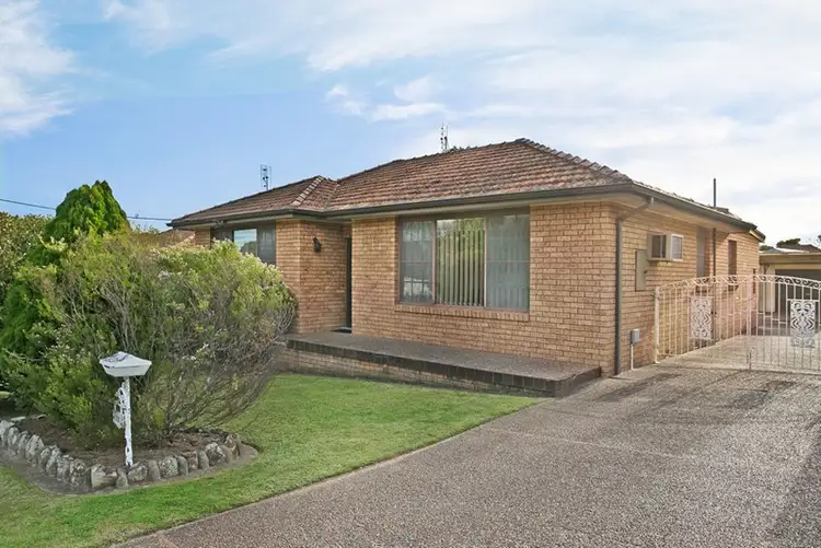 12 Hiland Crescent, East Maitland NSW 2323