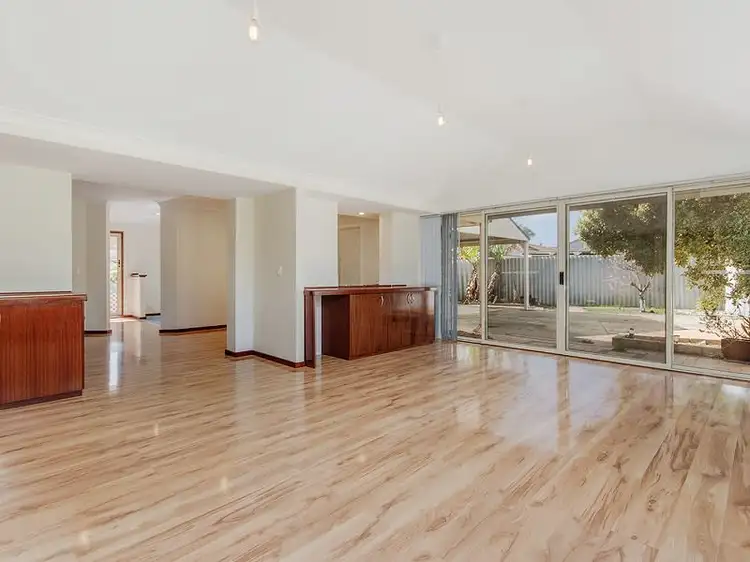 Fifth view of Homely house listing, 10 Greta Court, Cooloongup WA 6168