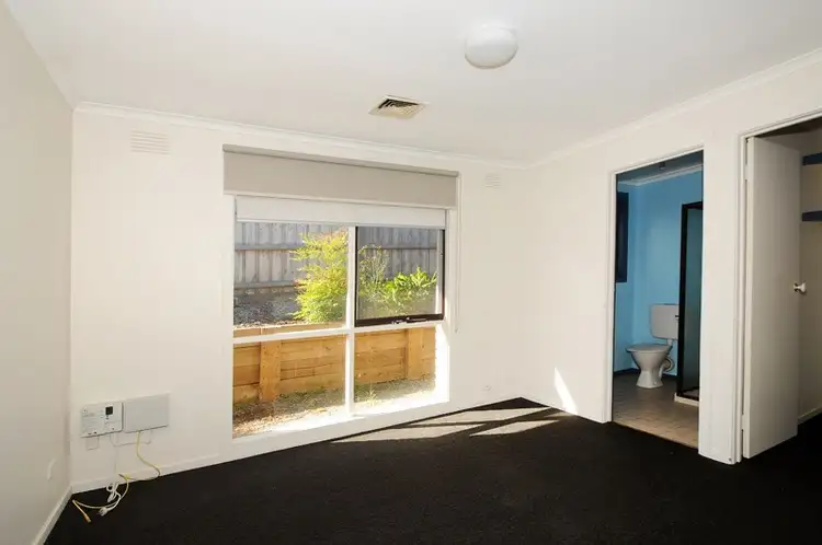 Second view of Homely house listing, 2 Kildare Court, Frankston VIC 3199