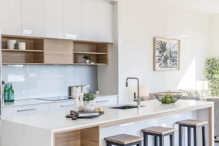 4 Drome Street, Runaway Bay QLD 4216