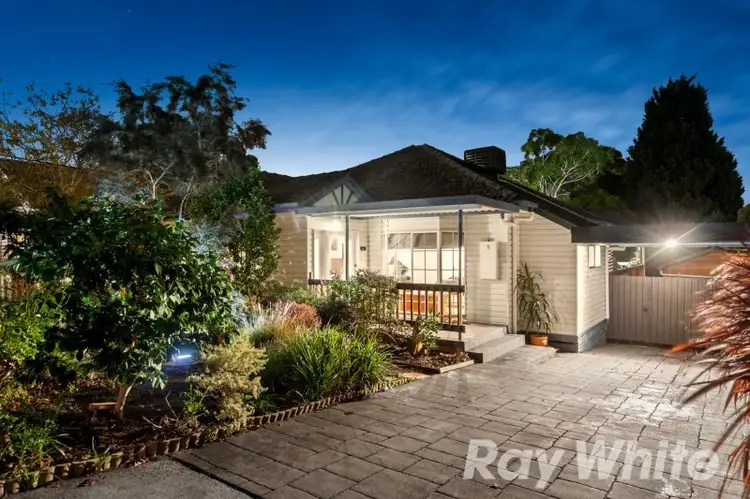 5 Cam Street, Greensborough VIC 3088
