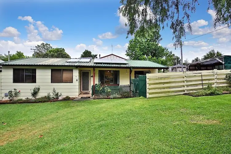 76 Douglas Street, Nowra NSW 2541