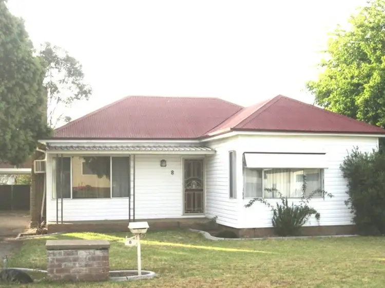 8 Harley Avenue, Cootamundra NSW 2590