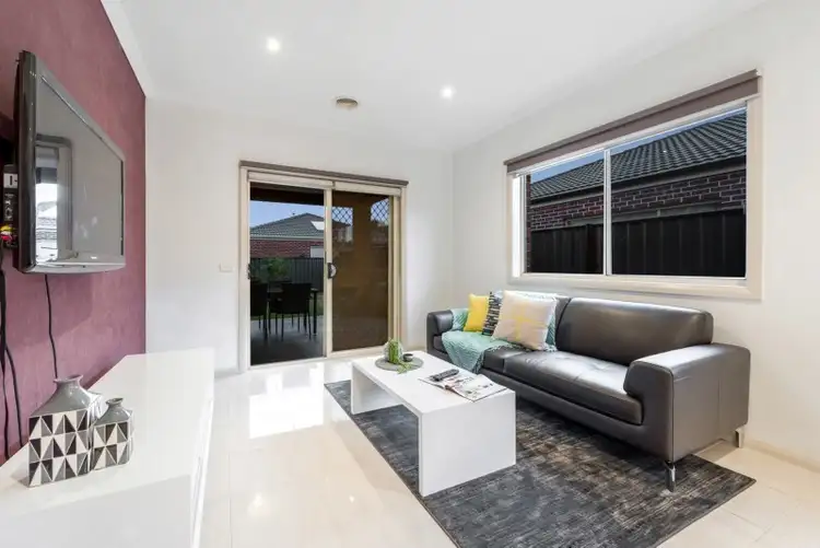 Fifth view of Homely house listing, 31 Thorngrove Avenue, Craigieburn VIC 3064