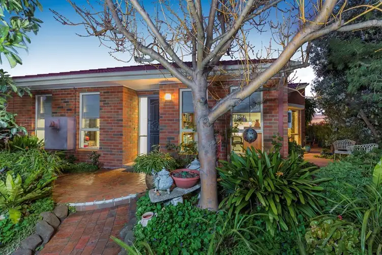 2 Sheringa Crescent, Grovedale VIC 3216