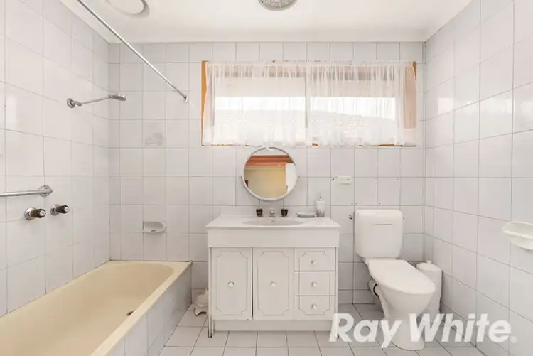 Sixth view of Homely house listing, 3 Napoli Close, Bundoora VIC 3083