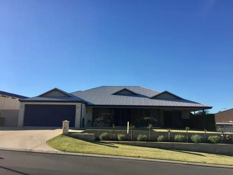 4 Fairhill Road, Australind WA 6233