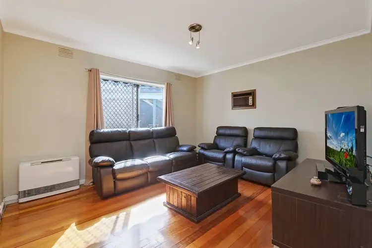 Sixth view of Homely house listing, 5 Borrie Street, Reservoir VIC 3073