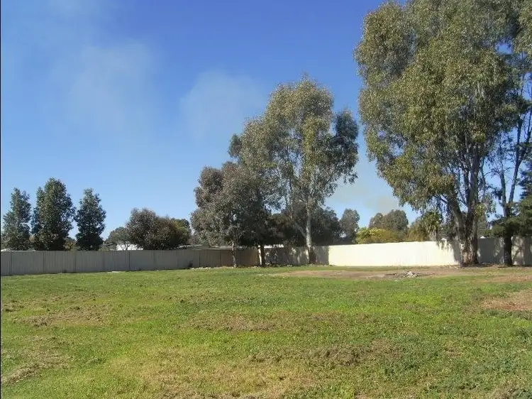 170 Victoria Street, Howlong NSW 2643