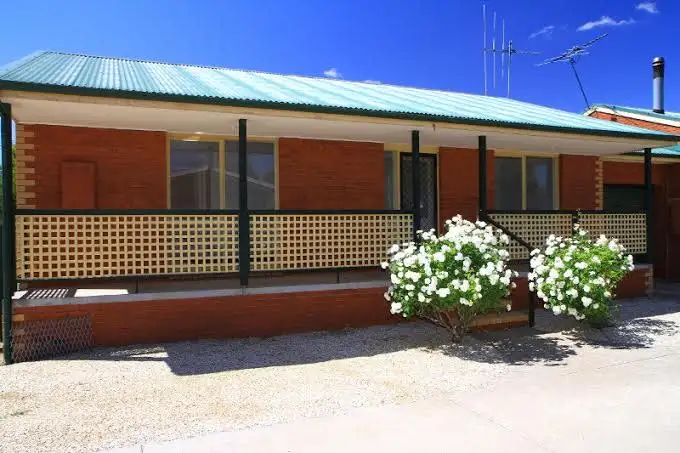 Main view of Homely villa listing, 1/33 Beauchamp Street, Heathcote VIC 3523